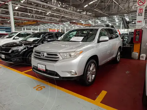 Toyota Highlander Base usado (2012) color Gris Metalico precio $238,500