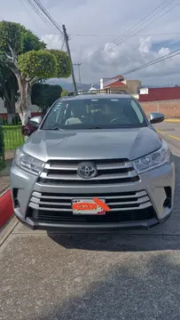 Toyota Highlander LE usado (2019) color Plata precio $440,000