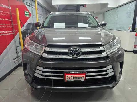 Toyota Highlander XLE usado (2019) color Gris financiado en mensualidades(enganche $102,322 mensualidades desde $10,094)