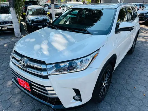 Toyota Highlander Limited usado (2019) color Blanco precio $587,000