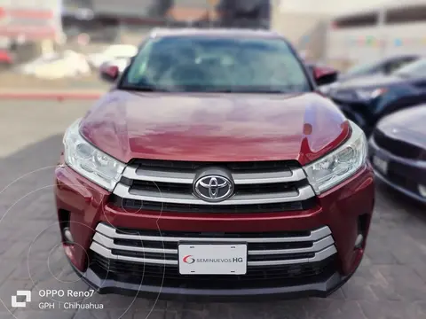 Toyota Highlander XLE usado (2018) color Rojo Cobrizo precio $478,000