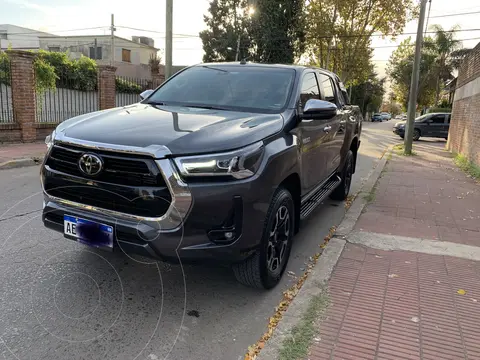 Toyota Hilux 4X4 Cabina Doble SRX 2.8 TDi Aut usado (2021) color Gris Oscuro precio u$s36.500