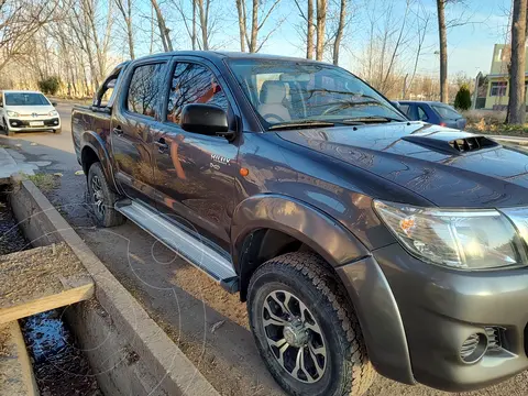 Toyota Hilux 2.5 4x2 DX TDi Pack DC usado (2013) color Gris Oscuro precio $24.500.000