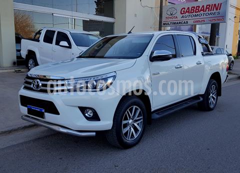 foto Toyota Hilux 2.8 4x4 SRX TDi DC Aut usado (2018) color Blanco precio $2.950.000