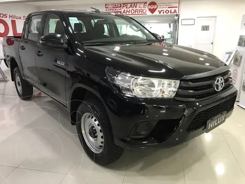 Toyota Hilux 4X4 Cabina Doble DX 2.4 TDi usado (2023) color Gris precio $16.778.000