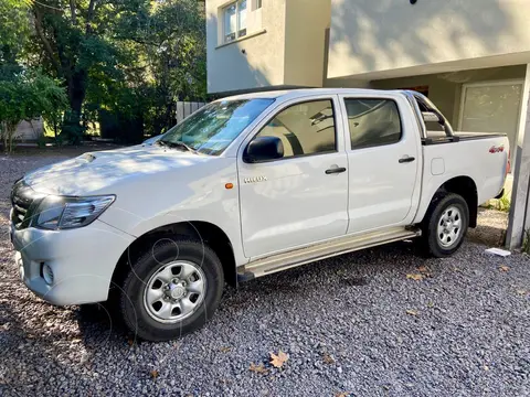 Toyota Hilux 2.5 4x4 DX Pack DC usado (2025) color Blanco precio u$s22.000