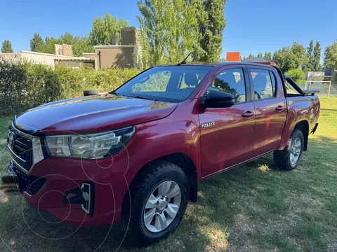 Toyota Hilux 2.8 4x4 SR TDi DC usado (2019) color Rojo precio $32.500.000