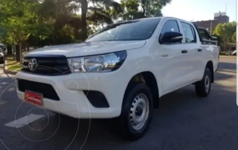 foto Toyota Hilux 2.4 4x2 DX TDi DC financiado en cuotas anticipo $3.800.000