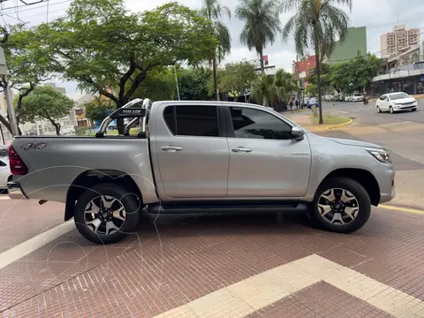 Toyota Hilux HILUX L/20 2.8 DC 4X4 TDI SRX  AUT usado (2020) color Gris precio $45.749.990
