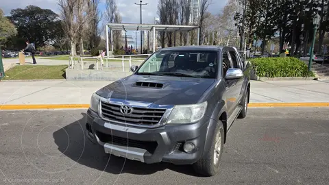 Toyota Hilux 3.0 4x2 SRV TDi DC Cuero usado (2013) color Gris Oscuro precio u$s22.500
