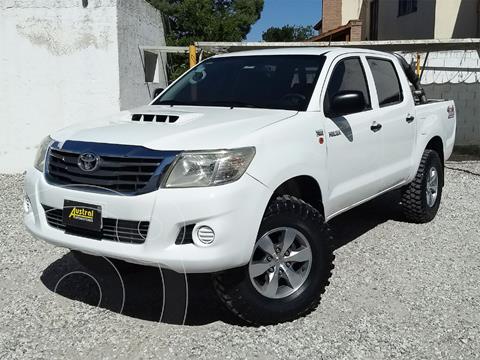 foto Toyota Hilux 2.5 4x4 DX DC usado (2015) precio $1.500.000