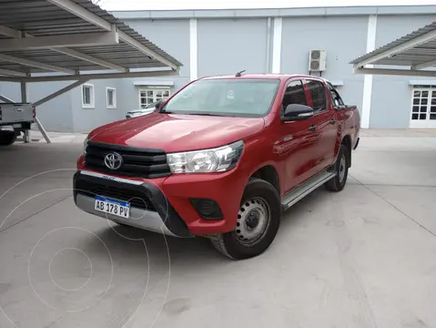 foto Toyota Hilux HILUX L/16 2.4 DC 4X4 TDI DX usado (2017) color Rojo precio $24.000.000