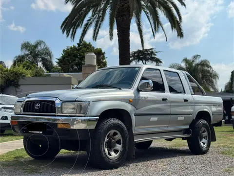 Toyota Hilux 3.0 4x4 SR DC usado (2003) color Gris precio u$s17.500