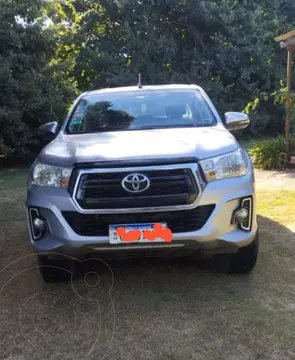 Toyota Hilux 2.8 4x4 SRV TDi DC usado (2019) color Plata Metalico precio $41.000.000