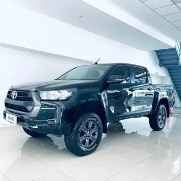 Toyota Hilux 4X4 Cabina Doble SR 2.8 TDi Aut usado (2023) color Negro precio $41.900.000