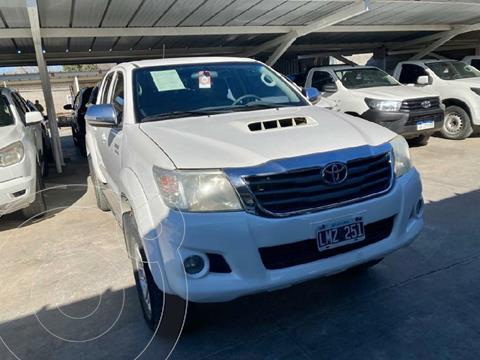 foto Toyota Hilux 3.0 4x2 SRV TDi DC usado (2012) color Blanco precio $2.900.000