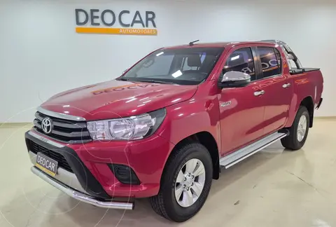 Toyota Hilux 2.4 4x2 SR TDi DC usado (2018) color Bord precio $32.000.000