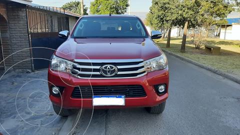 foto Toyota Hilux 2.8 4x4 SRV TDi DC Aut usado (2017) color Rojo precio $4.500.000
