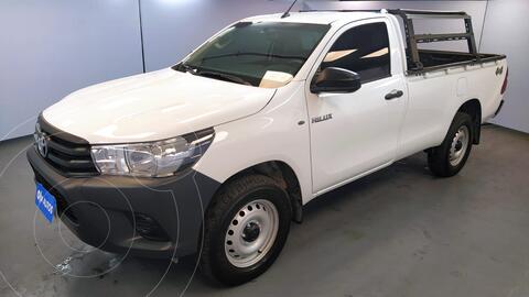 Toyota Hilux 2.4 4x4 DX TDi SC usado (2021) color Blanco financiado en cuotas(anticipo $3.380.000)