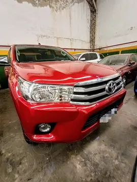 Toyota Hilux 2.8 4x2 SRV TDi DC Aut usado (2018) color Rojo precio u$s25.500