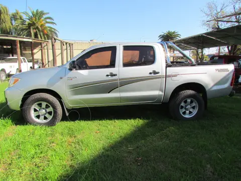 Toyota Hilux 2.5 4x2 DX Pack DC usado (2008) color Gris precio $21.300.000
