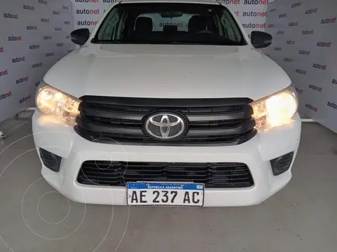 Toyota Hilux HILUX L/20 2.4 DC 4X2 TDI DX usado (2020) color Blanco precio $32.000.000