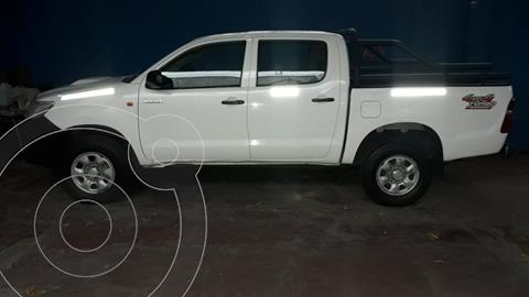 foto Toyota Hilux 2.5 4x4 DX TDi Pack DC usado (2013) color Blanco precio u$s13.500