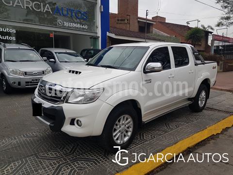 foto Toyota Hilux 3.0 4x4 SRV TDi DC usado (2014) precio $2.890.000