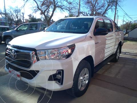 foto Toyota Hilux 2.8 4x4 SRX TDi DC Aut usado (2019) color Blanco precio $4.620.000