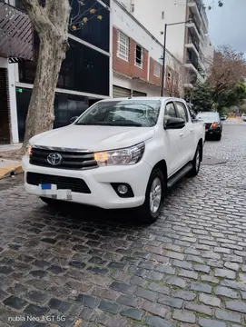 Toyota Hilux 2.8 4x4 SR TDi DC usado (2018) color Blanco precio $37.500.000
