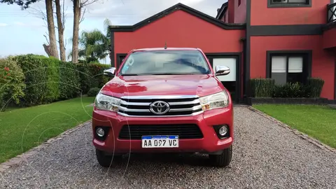 Toyota Hilux 2.8 4x2 SRV TDi DC usado (2016) color Rojo precio u$s26.000