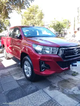 Toyota Hilux 2.8 4x2 SRV TDi DC usado (2019) color Rojo Metalizado precio $38.500.000