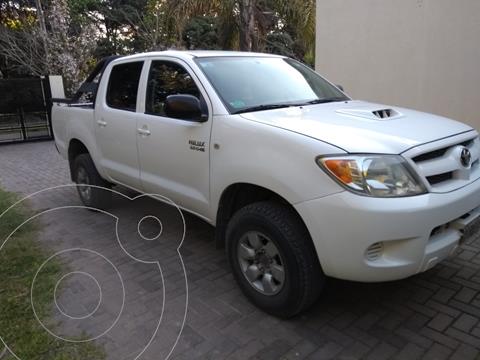 Toyota Hilux 3.0 4x4 SR DC usado (2008) color Blanco precio $1.900.000