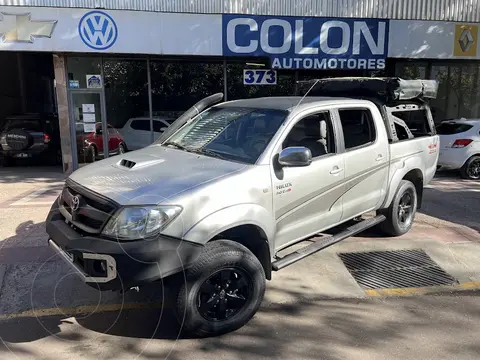 Toyota Hilux 4X4 Cabina Doble SR 2.8 TDi usado (2007) color Plata financiado en cuotas(anticipo $9.700.000)