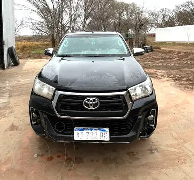 Toyota Hilux 4X4 Cabina Doble SRV 2.8 TDi Aut usado (2019) color Negro precio $37.500.000