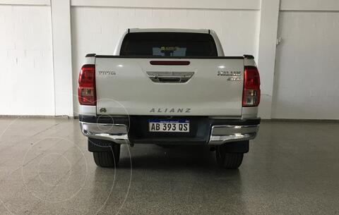 foto Toyota Hilux HILUX L/16 2.8 DC 4X4 TDI SRX usado (2017) color Blanco precio $8.020.000