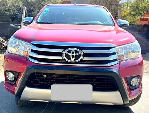 Toyota Hilux 2.8 4x2 SRV TDi DC Aut usado (2018) color Rojo precio u$s32.500