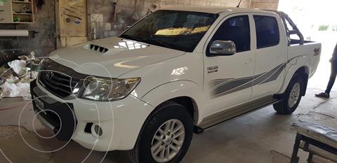foto Toyota Hilux 3.0 4x4 SRV TDi DC Cuero usado (2013) precio $3.100.000