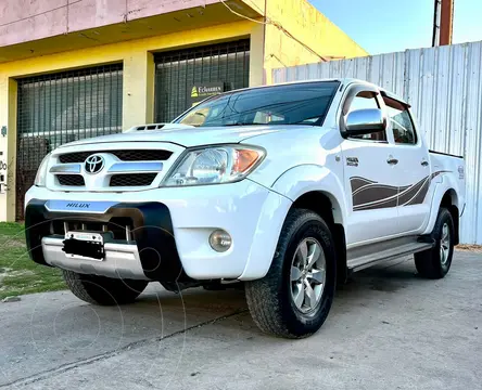 foto Toyota Hilux 3.0 4x4 SRV TDi DC usado (2008) color Blanco precio u$s17.500