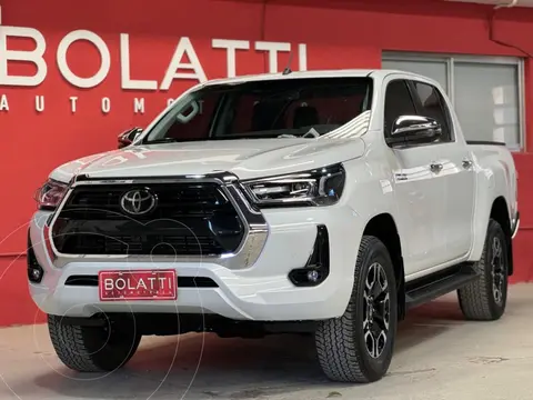 Toyota Hilux HILUX L/20 2.8 DC 4X4 TDI SRX  AUT usado (2023) color Blanco precio $55.000.000