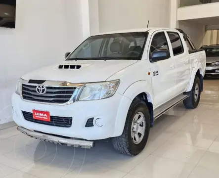 Toyota Hilux 3.0 4x2 SR TDi DC usado (2014) color Blanco precio $25.400.000