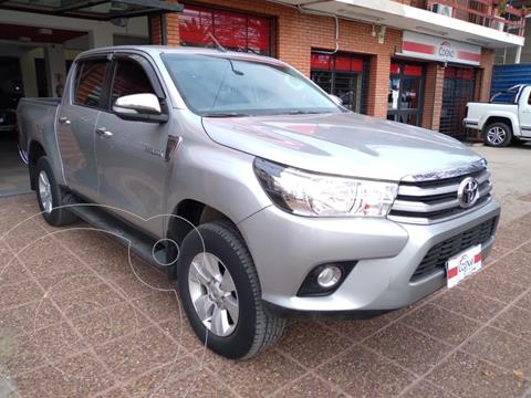 foto Toyota Hilux 2.8 4x4 SRV TDi DC usado (2016) precio $3.890.000