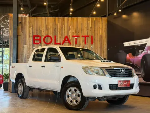 Toyota Hilux HILUX L/12 2.5 DC 4X4 TD  DX PACK usado (2015) color Blanco precio $29.000.000