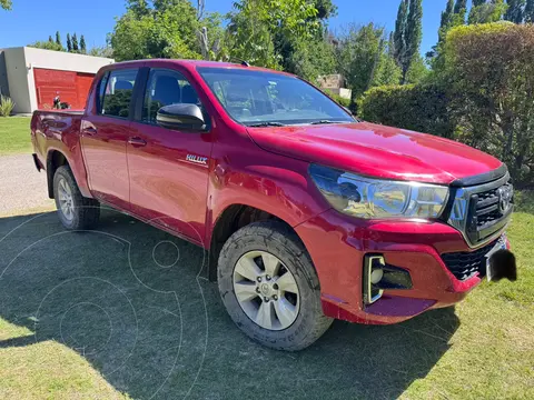 Toyota Hilux 2.8 4x4 SR TDi DC usado (2019) color Rojo Metalizado precio $38.200.000