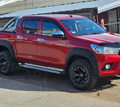 Toyota Hilux 2.4L DX CD 4x4 usado (2017) color Rojo precio $15.500.000