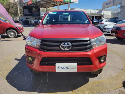 Toyota Hilux 2.4 4x4 DX CD usado (2018) color Rojo precio $16.700.000