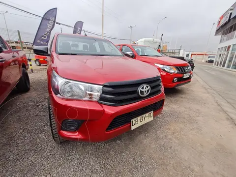 Toyota Hilux 2.4L SR CD 4x4 usado (2019) color Rojo precio $16.990.000