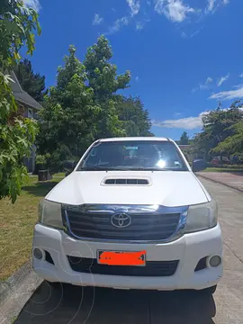 Toyota Hilux DX 2.5 Diesel 4X2 Cabina Doble usado (2012) color Blanco precio $12.990.000