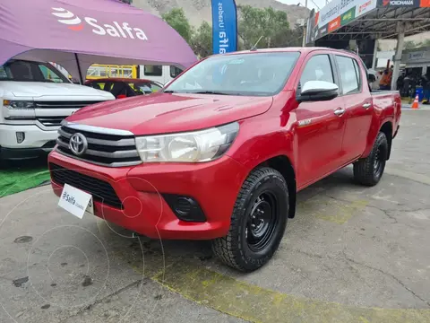 Toyota Hilux 2.4 4x2 DX CD usado (2018) color Rojo precio $18.000.000