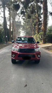 Toyota Hilux 2.4L DX CD 4x4 usado (2024) color Rojo precio $19.900.000